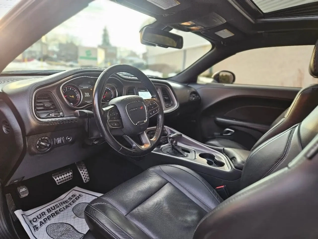 Dodge Challenger SXT PLUS| NAVI| ШИБИДАХ| КОЖЕН САЛОН - автомобили, коли, обяви за нови и употребявани 11