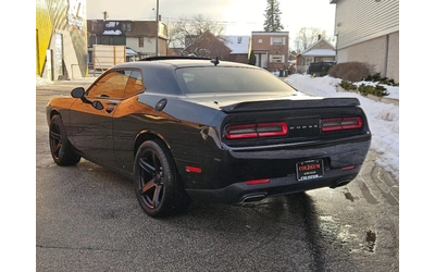dodge-challenger - 2