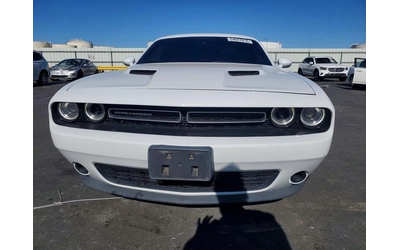 dodge-challenger - 4