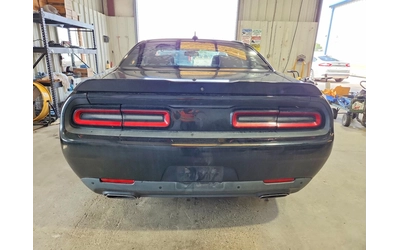 dodge-challenger - 5