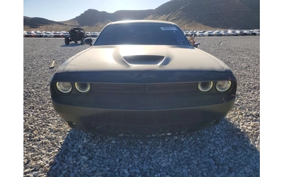 dodge-challenger - 4