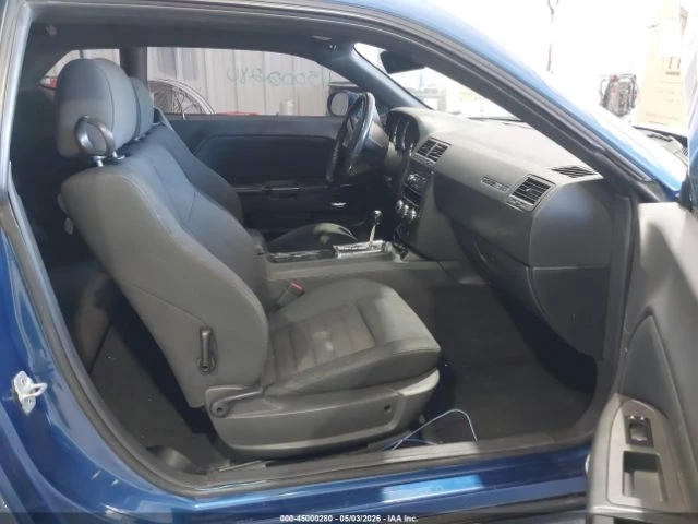 Dodge Challenger R/T - автомобили, коли, обяви за нови и употребявани 4