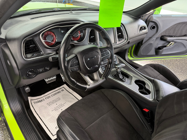 Dodge Challenger 6.2L 8cyl RWD - автомобили, коли, обяви за нови и употребявани 4