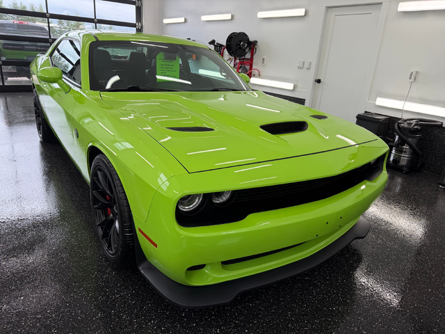Dodge Challenger 6.2L 8cyl RWD - автомобили, коли, обяви за нови и употребявани 5