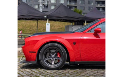 Dodge Challenger 6.2L 8cyl RWD - автомобили, коли, обяви за нови и употребявани 1