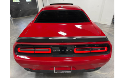 dodge-challenger-6-4l-8cyl-rwd - 3