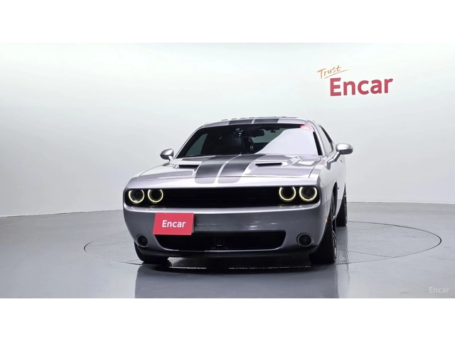Dodge Challenger 5.7* КОЖА* ОБДУХВ* ПАНО - автомобили, коли, обяви за нови и употребявани 2