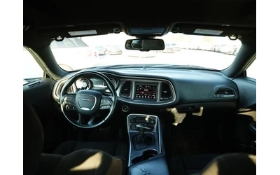 Dodge Challenger SXT | V6 | Camera | Bluetooth - автомобили, коли, обяви за нови и употребявани 10
