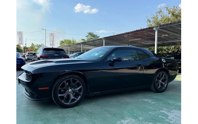 Dodge Challenger SXT - автомобили, коли, обяви за нови и употребявани 0