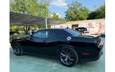 Dodge Challenger SXT - автомобили, коли, обяви за нови и употребявани 5