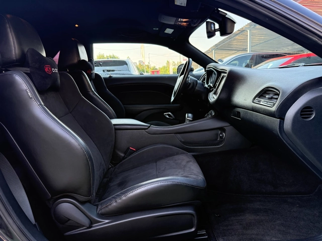 Dodge Challenger SXT - автомобили, коли, обяви за нови и употребявани 7