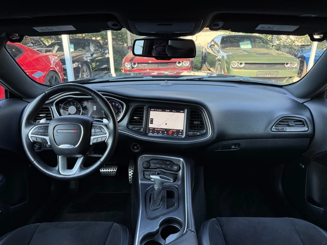 Dodge Challenger SXT - автомобили, коли, обяви за нови и употребявани 9