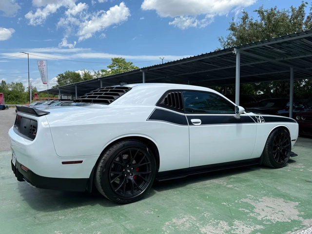Dodge Challenger 6.4 T/A - автомобили, коли, обяви за нови и употребявани 4