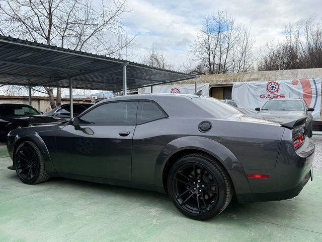 Dodge Challenger 6.4 SRT, WIDEBODY, SHAKER HOOD - автомобили, коли, обяви за нови и употребявани 5
