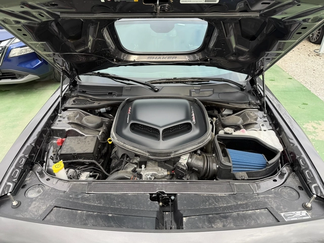 Dodge Challenger 6.4 SRT, WIDEBODY, SHAKER HOOD - автомобили, коли, обяви за нови и употребявани 6