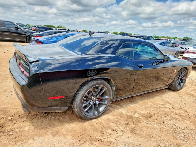 Dodge Challenger 6.4 R/T Scat Pack - автомобили, коли, обяви за нови и употребявани 2