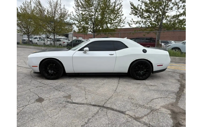dodge-challenger-sxt-premium-leather-roof-camera-navigation-we-fina-rear-wheel-drive - 1