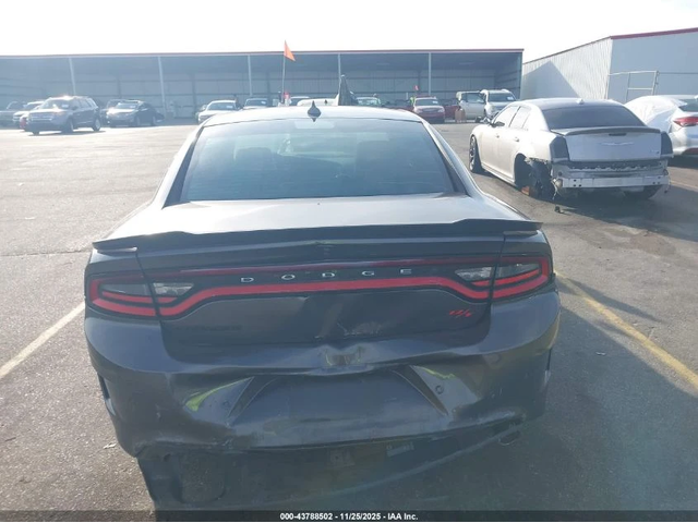 Dodge Charger R/T SCAT PACK - автомобили, коли, обяви за нови и употребявани 4