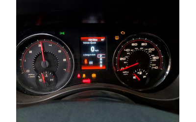 Dodge Charger 3.6L 6 Rear-wheel drive - автомобили, коли, обяви за нови и употребявани 8