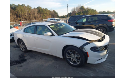 Dodge Charger 3.6L V-6 DOHC, VVT, 292HP All Wheel Drive - автомобили, коли, обяви за нови и употребявани 12