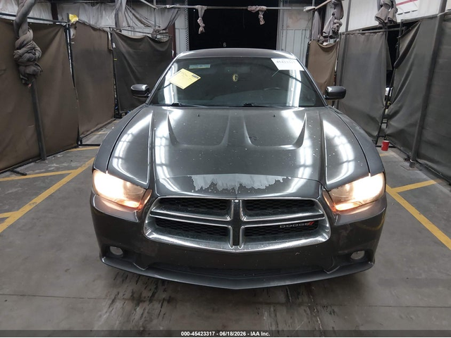 Dodge Charger 3.6L V-6 DOHC, VVT, 292HP Rear Wheel Drive - автомобили, коли, обяви за нови и употребявани 11