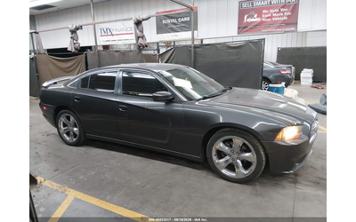Dodge Charger 3.6L V-6 DOHC, VVT, 292HP Rear Wheel Drive - автомобили, коли, обяви за нови и употребявани 12