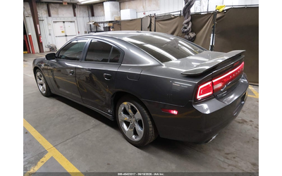 Dodge Charger 3.6L V-6 DOHC, VVT, 292HP Rear Wheel Drive - автомобили, коли, обяви за нови и употребявани 13