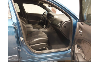 dodge-charger-3-6l-v-6-dohc-vvt-300hp-rear-wheel-drive - 4