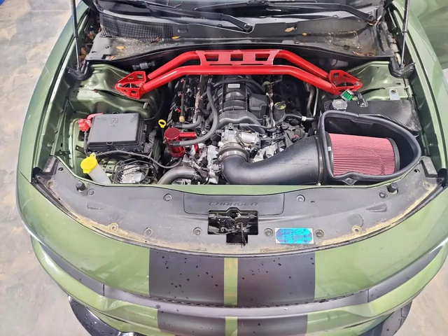 Dodge Charger R/T 5.7 - автомобили, коли, обяви за нови и употребявани 10