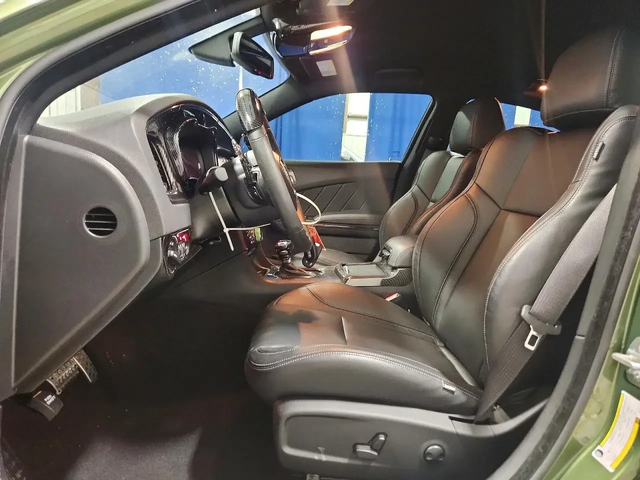Dodge Charger R/T 5.7 - автомобили, коли, обяви за нови и употребявани 6