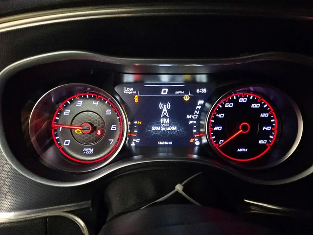 Dodge Charger R/T 5.7 - автомобили, коли, обяви за нови и употребявани 8