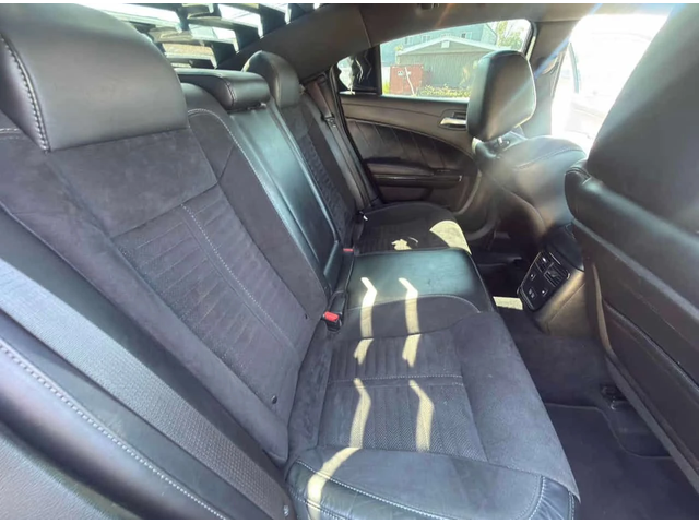 Dodge Charger R/T 5.7L V8 * CARFAX * Без инциденти * - автомобили, коли, обяви за нови и употребявани 9