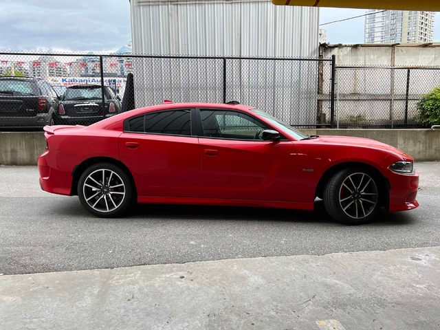 Dodge Charger 5.7L 8cyl RWD - автомобили, коли, обяви за нови и употребявани 2