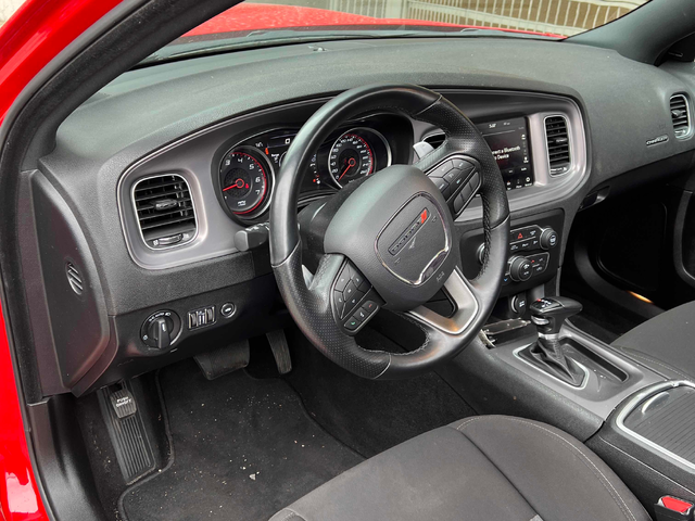 Dodge Charger 5.7L 8cyl RWD - автомобили, коли, обяви за нови и употребявани 4