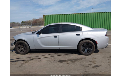 Dodge Charger 5.7L V-8 370HP Rear Wheel Drive - автомобили, коли, обяви за нови и употребявани 14