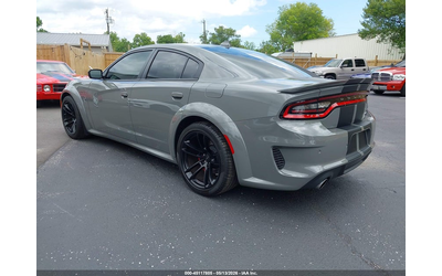 dodge-charger-6-2l-v-8-supercharger-717hp-rear-wheel-drive - 2