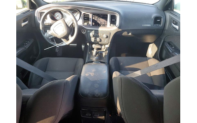 Dodge Charger 6.4L 8 Rear-wheel drive - автомобили, коли, обяви за нови и употребявани 8
