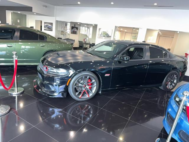Dodge Charger 6.4L 8 Rear-wheel drive - автомобили, коли, обяви за нови и употребявани 2
