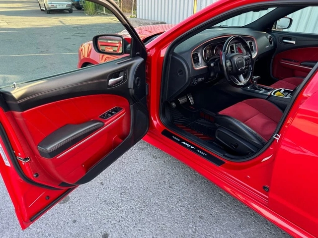 Dodge Charger R/T SCAT PACK* DISTRO* ОБДУХВАНЕ* CARPLAY - автомобили, коли, обяви за нови и употребявани 4