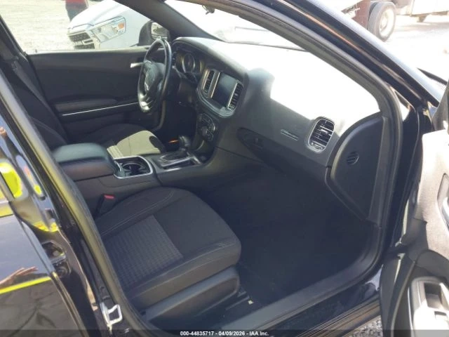 Dodge Charger SXT - автомобили, коли, обяви за нови и употребявани 8