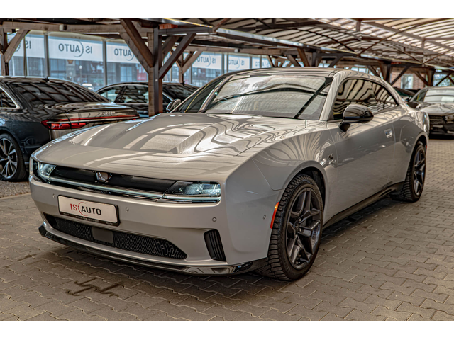 Dodge Charger Daytona EV R/T Stage1/AWD/HuD/Обдухване/Камера 360/ - автомобили, коли, обяви за нови и употребявани 0
