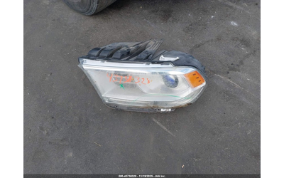 Dodge Durango 3.6L V-6 DOHC, VVT, 290HP 4X2 Drive - автомобили, коли, обяви за нови и употребявани 11