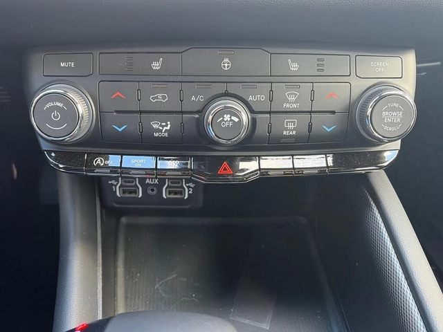 Dodge Durango GT* AWD* АвтоКредит* (ЦЕНА ДО БГ) - автомобили, коли, обяви за нови и употребявани 12