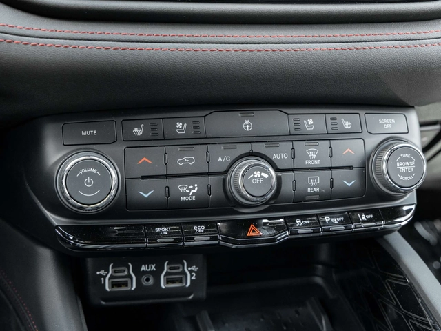 Dodge Durango GT HEMI 5.7L | PREMIUM | ЧИСТО НОВ, ЦЕНА ДО БГ - автомобили, коли, обяви за нови и употребявани 14