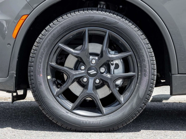 Dodge Durango GT HEMI 5.7L | PREMIUM | ЧИСТО НОВ, ЦЕНА ДО БГ - автомобили, коли, обяви за нови и употребявани 5