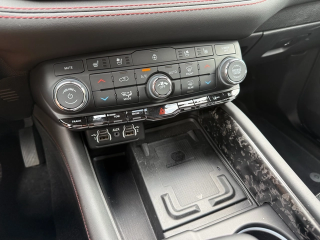 Dodge Durango R/T, TOW'N'GO, - автомобили, коли, обяви за нови и употребявани 15