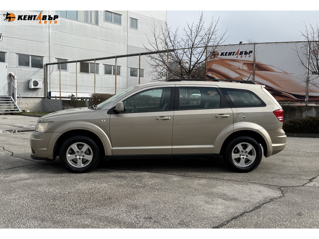Dodge Journey 2.4i 167к.с.ГАЗ/ГАРАНЦИЯ ОТ КЕНТАВЪР - автомобили, коли, обяви за нови и употребявани 1