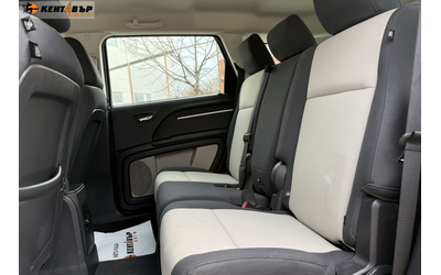 Dodge Journey 2.4i 167к.с.ГАЗ/ГАРАНЦИЯ ОТ КЕНТАВЪР - автомобили, коли, обяви за нови и употребявани 8