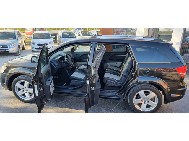 Dodge Journey 2.0TDI R/T - автомобили, коли, обяви за нови и употребявани 16