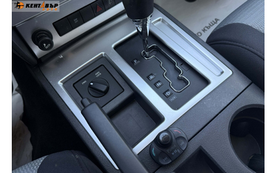 Dodge Nitro Автоматик/4х4/ГАРАНЦИЯ ОТ КЕНТАВЪР - автомобили, коли, обяви за нови и употребявани 10